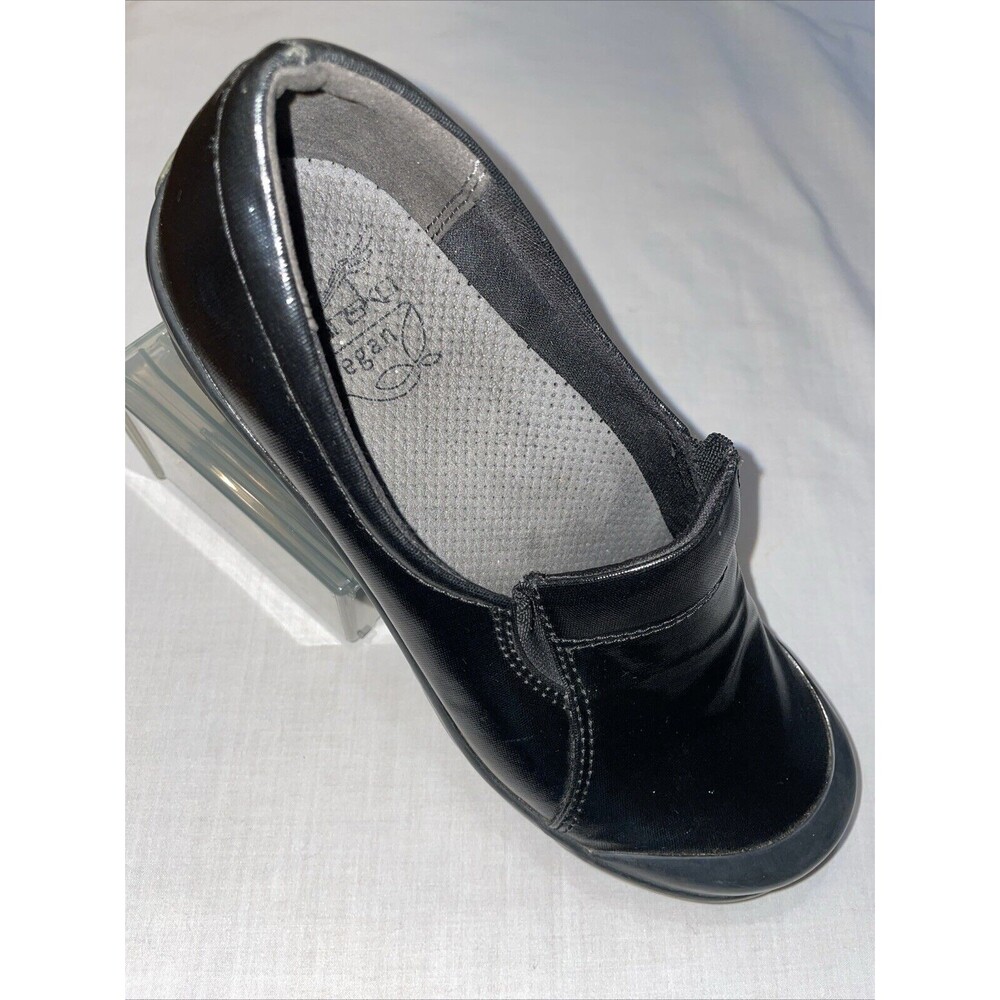 Dansko Vegan Women’s Nursing Shoes Sz 38 U.S. 7 M Black Fabric Coating Hospital